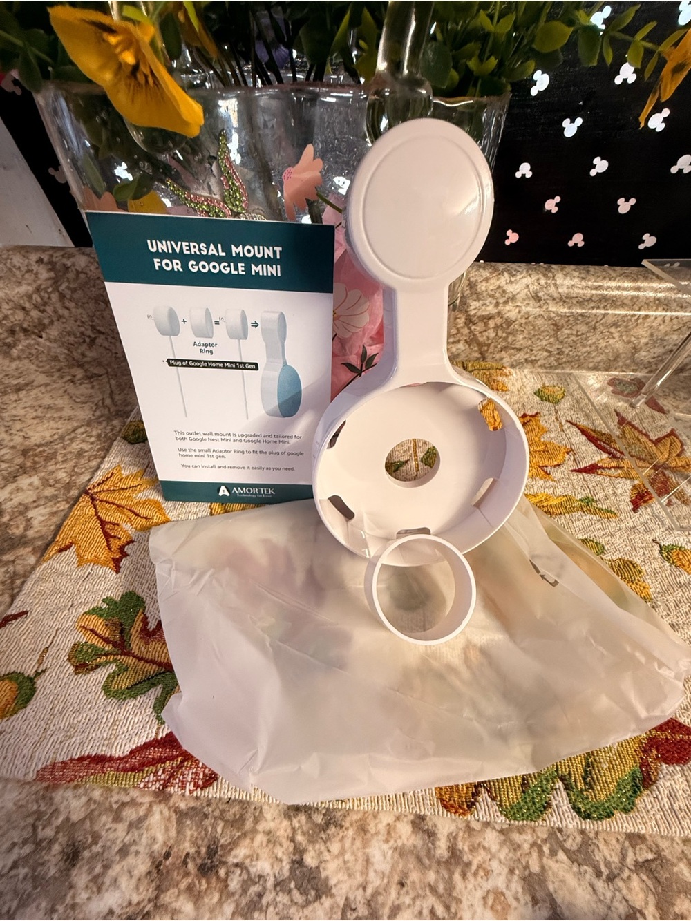 Google White Wall/Desk Mount for Google Nest Mini